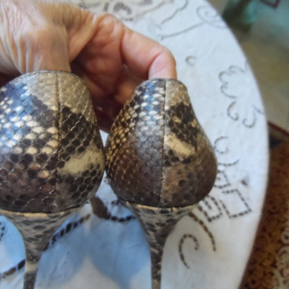 Giuseppe Zanotti Gray Leathe rSnake Skin Print Heeled Pumps Size 38B - Picture 12 of 16